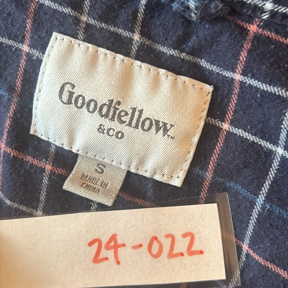 Blue Plaid Goodfellow & Co Flannel - Picture 3 of 3